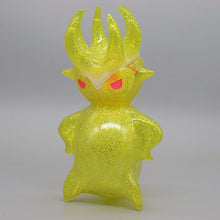 Load image into Gallery viewer, Buccal cone 'Lemon cream soda color'