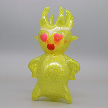 Load image into Gallery viewer, Buccal cone 'Lemon cream soda color'