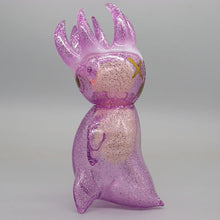 Load image into Gallery viewer, Buccal cone 'Violet cream soda color'
