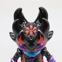 Load image into Gallery viewer, Buccalman 'Devil color purple eye '
