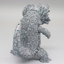 Load image into Gallery viewer, Futoagon 'Wet stone color'
