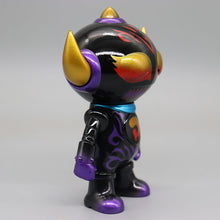 Load image into Gallery viewer, Getchariman 'Devil color gold eyes '
