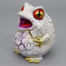 Load image into Gallery viewer, Kaeruma 'White snake color'
