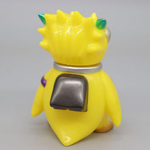 Load image into Gallery viewer, Toby 'Yellow color nomal eyes'
